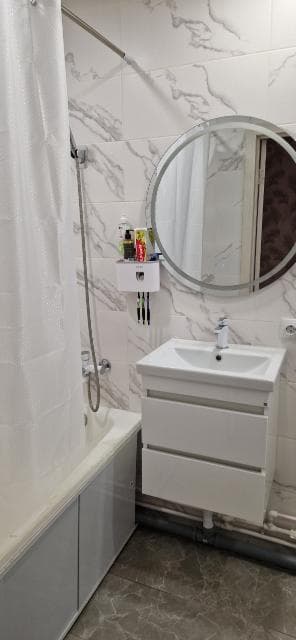 4 комн., 72 м², КПД, ТЦ "Олонхо" 3