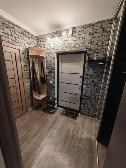 1 комн., 40 м², Монолитно-каркасный, 103 квартал (Ростелеком) 8