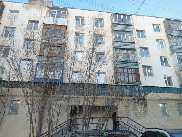 1 комн., 36 м², Блочный, Площадь Победы 5
