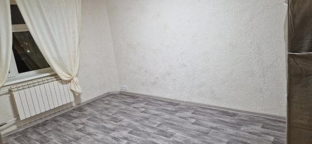 4 комн., 72 м², КПД, ТЦ "Олонхо" 5