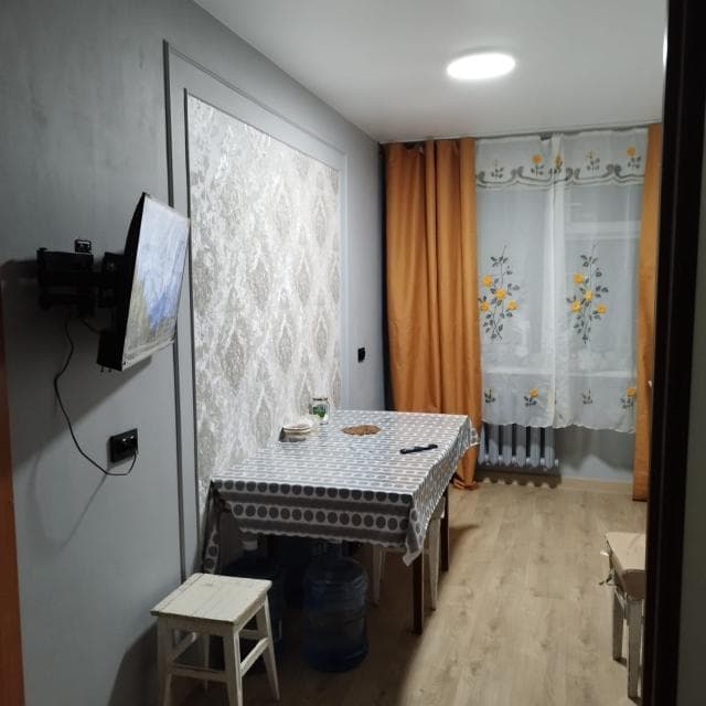 4 комн., 71 м², КПД, Автовокзал 5
