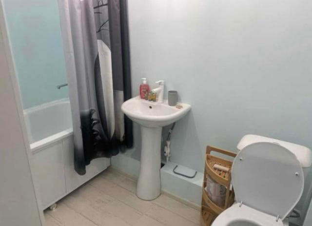1 комн., 35 м², КПД, Крытый рынок 4