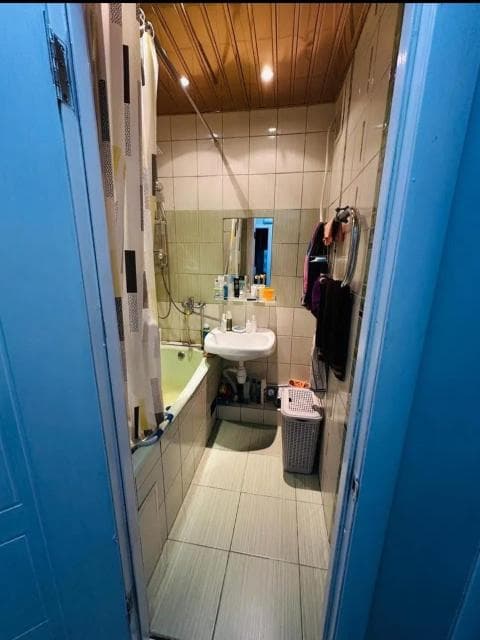 4 комн., 70 м², КПД, Площадь Победы 9