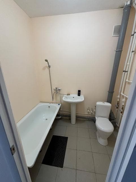 1 комн., 30 м², Монолитно-каркасный, Авиапорт 2