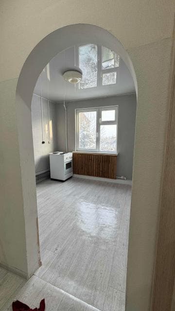 1 комн., 41 м², Дерев. ч/б, Кирзавод 9