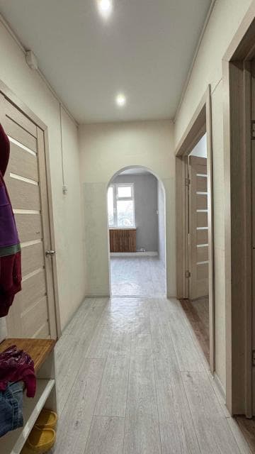 1 комн., 41 м², Дерев. ч/б, Кирзавод 6