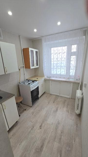 1 комн., 33 м², Малосемейка, Студгородок 6