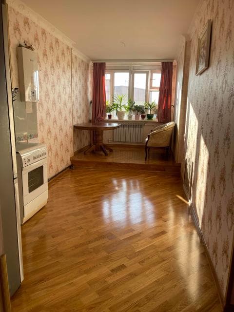 1 комн., 44 м², Монолитно-каркасный, Поликлиника 1