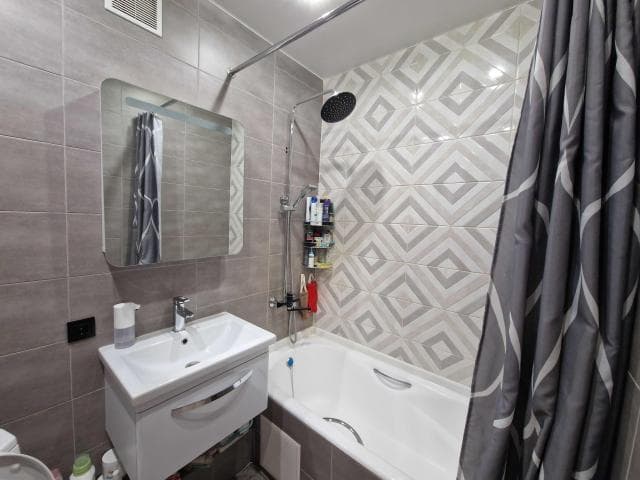 1 комн., 33 м², Монолитно-каркасный, ЯГИТИ 19