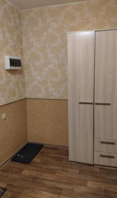 1 комн., 43 м², Инд. планировка, Кинотеатр Лена 5