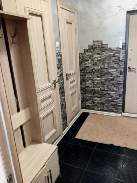 1 комн., 40 м², 112 серия, Областная больница, рынок "Манньыаттаах" 4