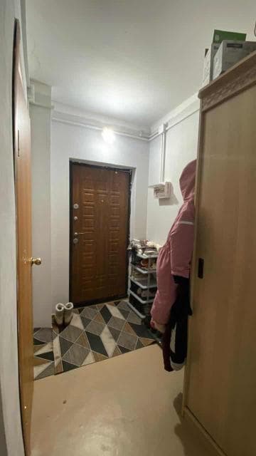 1 комн., 34 м², Блочный, Другие пригороды 9