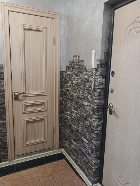 1 комн., 40 м², 112 серия, Областная больница, рынок "Манньыаттаах" 6