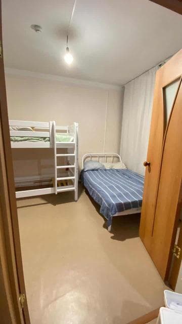 1 комн., 34 м², Блочный, Другие пригороды 8