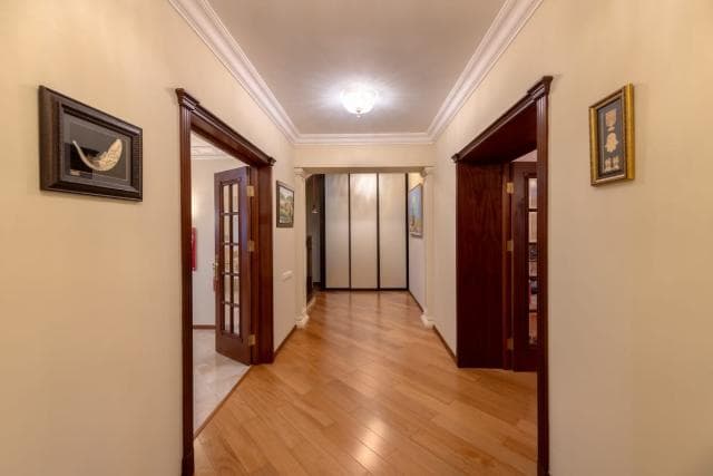 Больше 4 комн., 209 м², Инд. планировка, Площадь Победы
