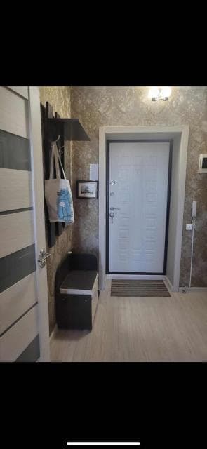 1 комн., 32 м², Монолитно-каркасный, Другие районы 7