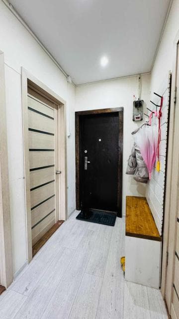 1 комн., 41 м², Дерев. б/у, Кирзавод 4