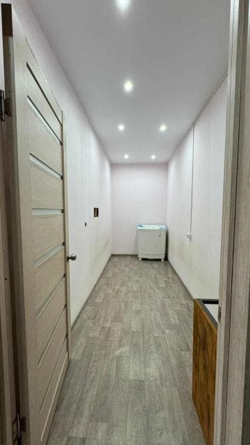 1 комн., 41 м², Дерев. б/у, Кирзавод 7