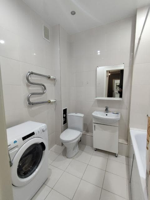 1 комн., 42 м², Инд. планировка, 203 мкрн. 4