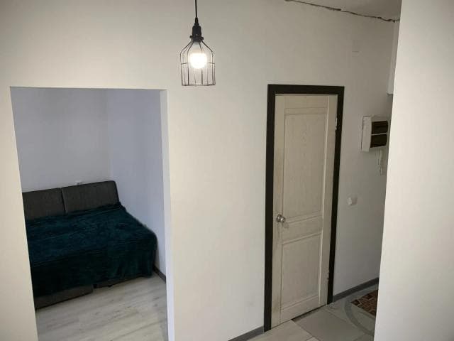 1 комн., 37 м², Монолитно-каркасный, Дом быта 3