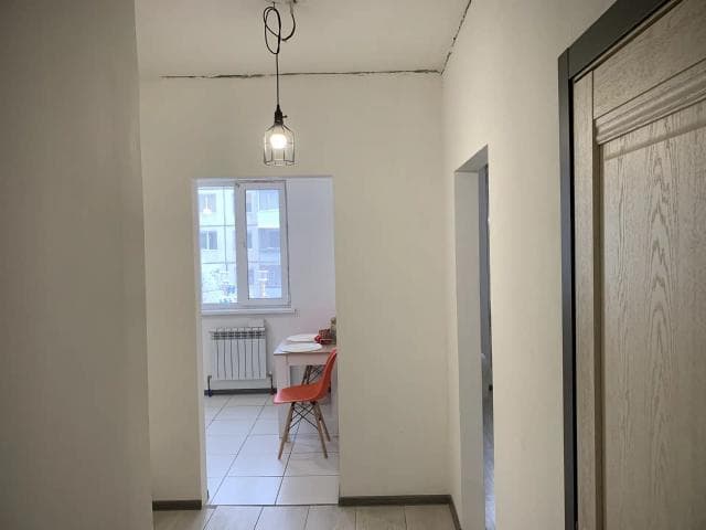 1 комн., 37 м², Монолитно-каркасный, Дом быта 2