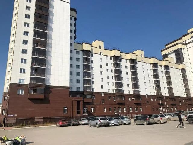 1 комн., 37 м², Монолитно-каркасный, Дом быта 4