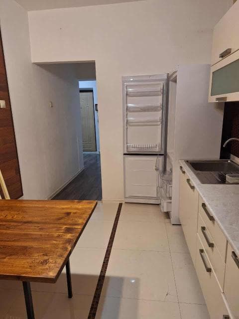1 комн., 39 м², Блочный, Студгородок 7