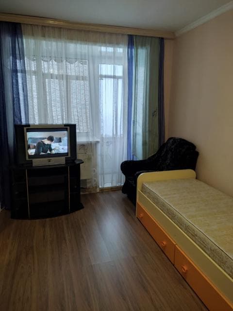 1 комн., 33 м², Блочный, Авиапорт 2