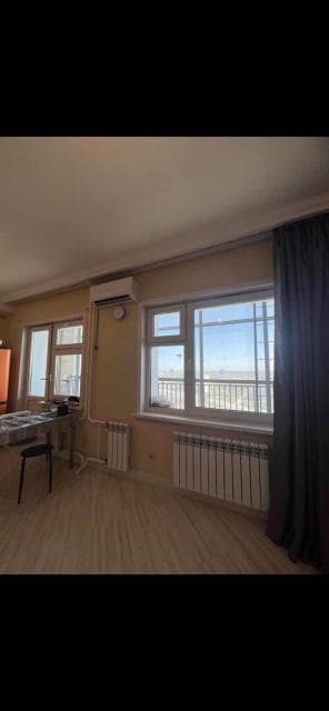 1 комн., 37 м², Инд. планировка, Гимеин 4