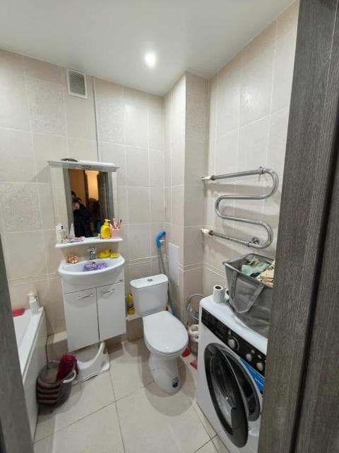 1 комн., 44 м², Монолитно-каркасный, Автовокзал 10