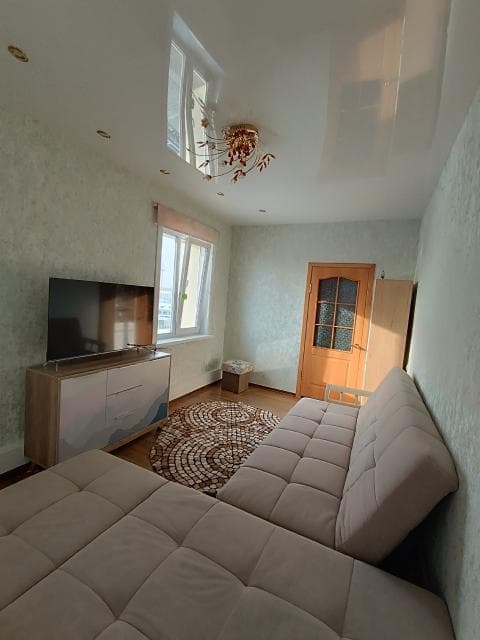 1 комн., 43 м², Инд. планировка, Площадь Победы 3