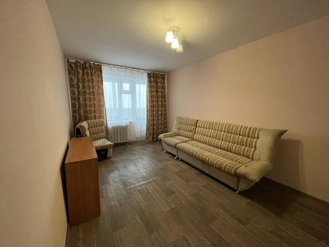 1 комн., 35 м², КПД, Центр - район пл. Дружбы 7