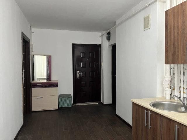 1 комн., 35 м², КПД, Центр - район пл. Дружбы 2