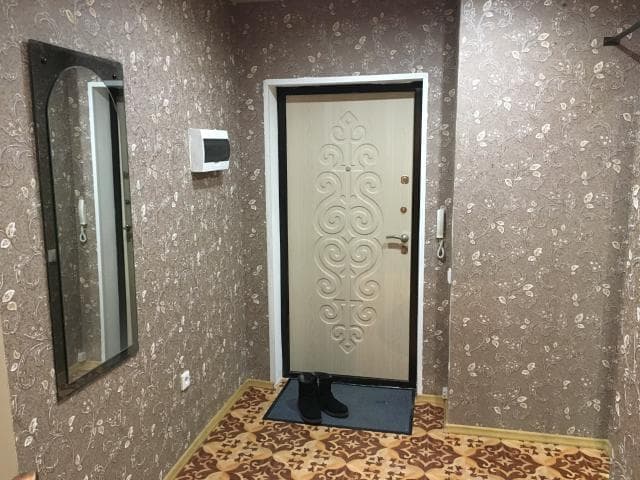 1 комн., 38 м², Инд. планировка, Рынок Столичный 2