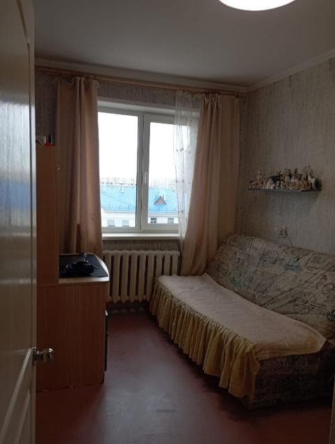 4 комн., 74 м², КПД, 31 школа 2