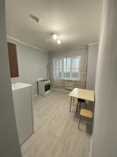 1 комн., 36 м², Монолитно-каркасный, Площадь Победы 2