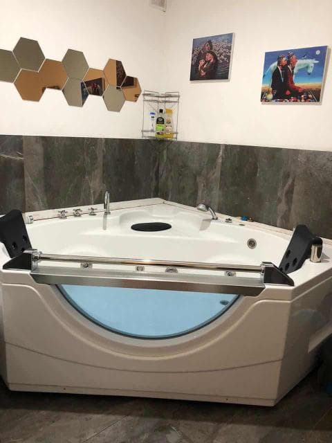 1 комн., 30 м², Блочный, ТЦ "Олонхо" 3