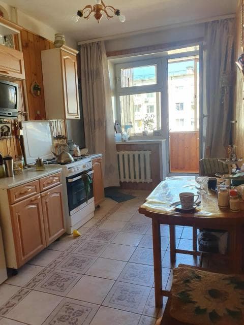 1 комн., 43 м², Блочный, Автовокзал 5