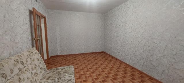 1 комн., 35 м², Дерев. б/у, Автодорожная 3
