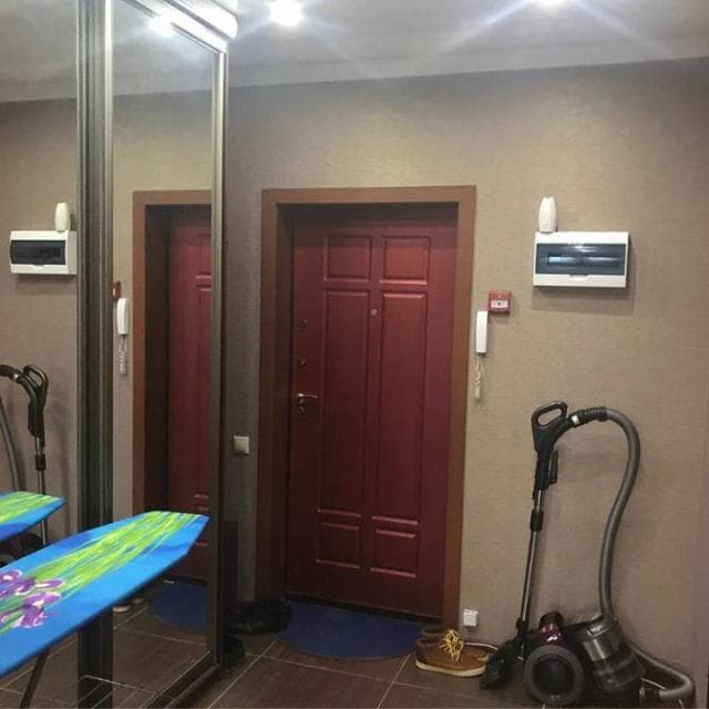 1 комн., 32 м², Монолитно-каркасный, Крестьянский рынок, стадион "Туймаада"