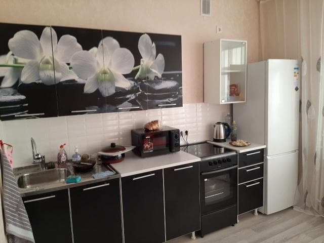 1 комн., 38 м², Монолитно-каркасный, Рынок Столичный 2
