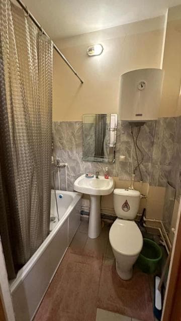 1 комн., 34 м², Монолитно-каркасный, ДСК 6
