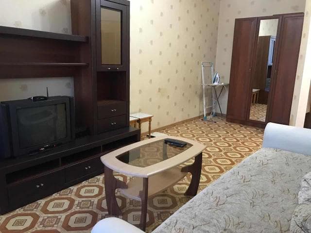 1 комн., 34 м², Инд. планировка, Площадь Победы 5