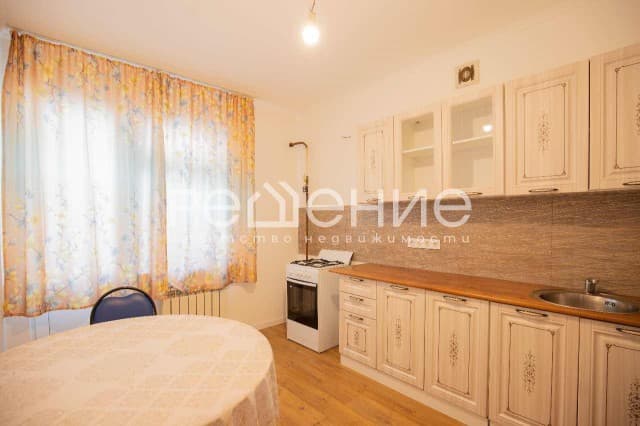 1 комн., 42 м², Монолитно-каркасный, Кинотеатр Лена 7