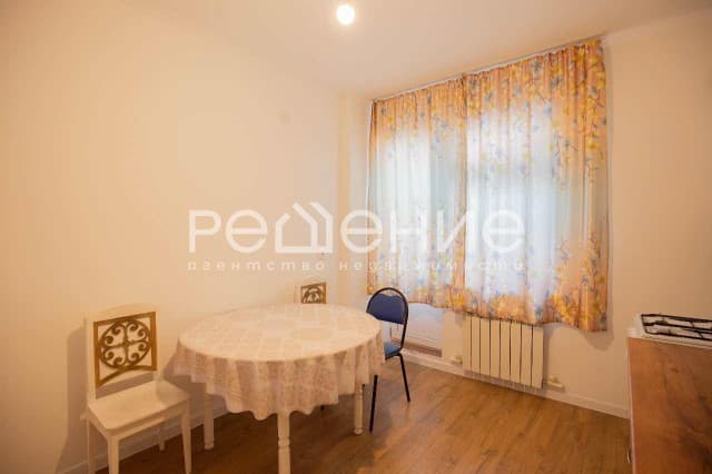 1 комн., 42 м², Монолитно-каркасный, Кинотеатр Лена