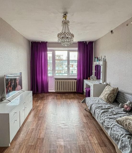 4 комн., 70 м², КПД, ТЦ "Олонхо" 3