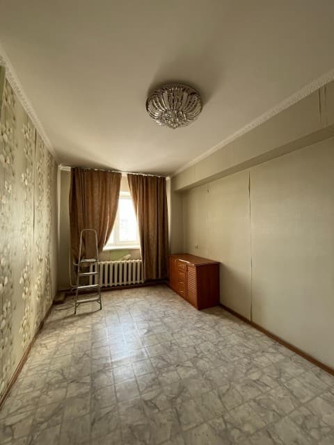 Больше 4 комн., Инд. планировка, Авиапорт 3