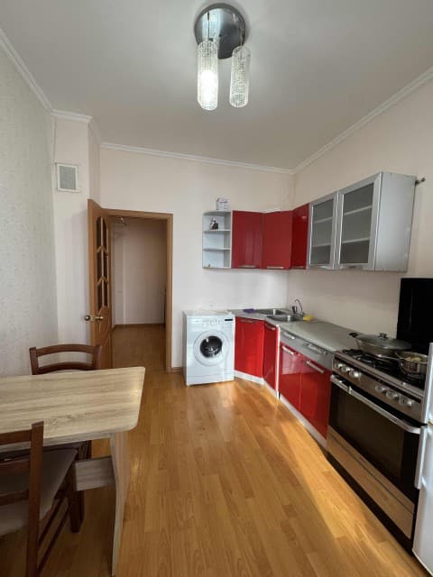 1 комн., 35 м², 112 серия, Областная больница, рынок "Манньыаттаах"
