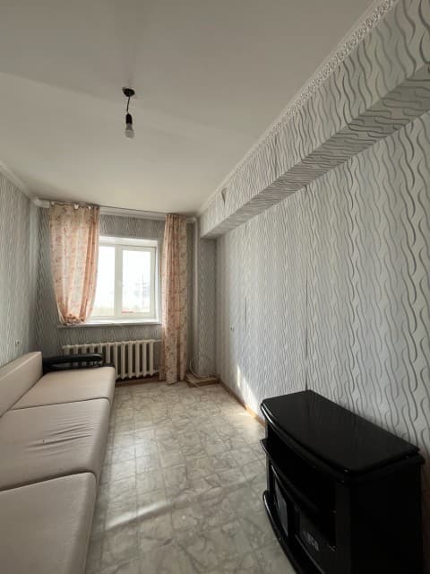 Больше 4 комн., Инд. планировка, Авиапорт 2