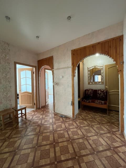 Больше 4 комн., Инд. планировка, Авиапорт 9